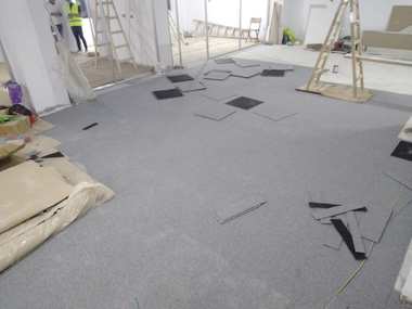 أرضيات موكيت بلاط مستوردة﻿ جديدة ومستعملة بجودة أمريكية، تايلاندية،