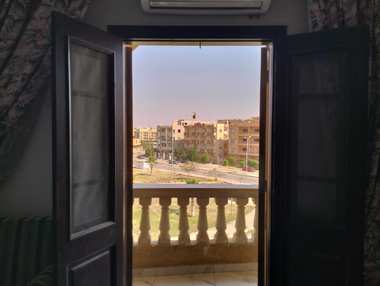 مستني ايه؟ - 5