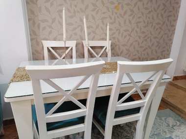 سفرة مع 4 كراسي - 4