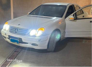 عربيه مرسيدس بنز  c 180 موديل 2001 - 5