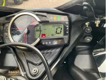 2017 suzuki GSXR - 4