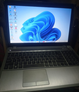 لابتوب core i5 جيل رابع hp  شاشة16