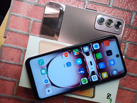 وسع وسع لعرررض الاناااقه والشياااكه والامكااانياات OPPO RENO 12 PRO 5G - 7