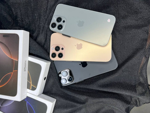 عروض الصيف مكمل معانا لاخر الاسبوع على Iphone 16 Pro max - 2