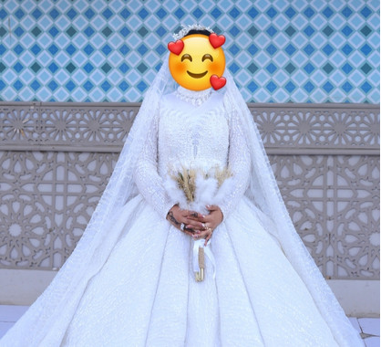 فستان زفاف للبيع اتلبس مره واحده