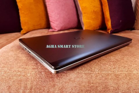 Dell Precision7720 Xeon E3-1535M V6 310 NVIDIA Quadro p5000 16 G  4K - 2