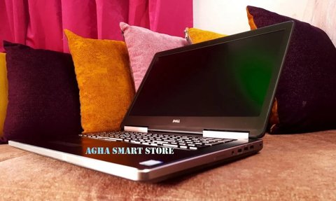 Dell Precision7720 Xeon E3-1535M V6 310 NVIDIA Quadro p5000 16 G  4K - 5