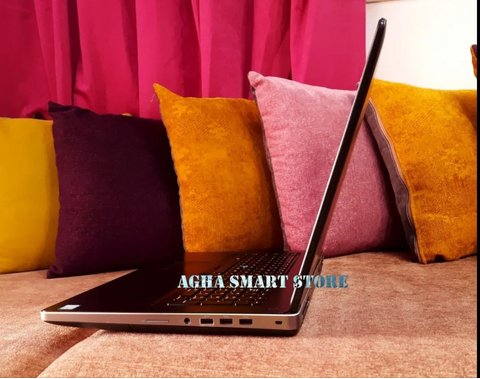 Dell Precision7720 Xeon E3-1535M V6 310 NVIDIA Quadro p5000 16 G  4K - 17