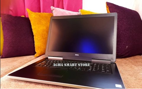 Dell Precision7720 Xeon E3-1535M V6 310 NVIDIA Quadro p5000 16 G  4K - 18