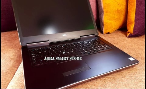 Dell Precision7720 Xeon E3-1535M V6 310 NVIDIA Quadro p5000 16 G  4K - 22