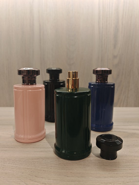 اصنع عطرك الخاص