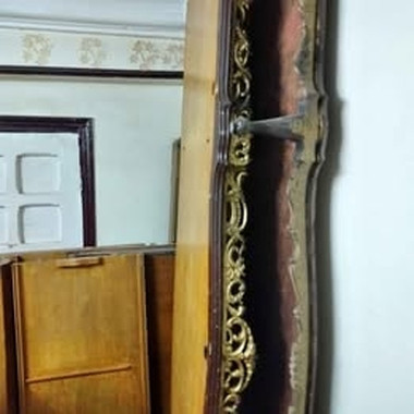 سرير ودولاب غرفة نوم السرير عرض  150 سl والدولاب عرض 260 سم خشب زان