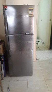 تلاجة فريش نوفروست ١٨ قدم ضمان ٩ سنين - المرج الجديدة