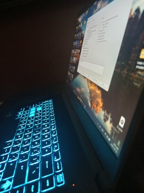 MSI B12VE GAMING LAPTOP - 3