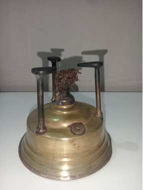 سبرتاية نحاس قديمة من بتاعت زمان