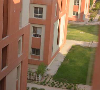 شقه للبيع من المالك مباشرة 3/4 تشطيب كمباوند دجلة بالمز 6 اكتوبر - 6