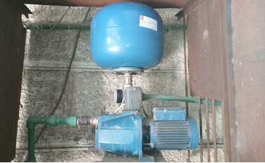 موتور مياه كالبيدا إيطالي