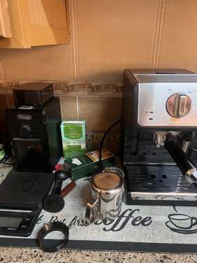 delonghi espresso machine مكنه ديلونجى لصنع القهوة الاسبرسو - 2