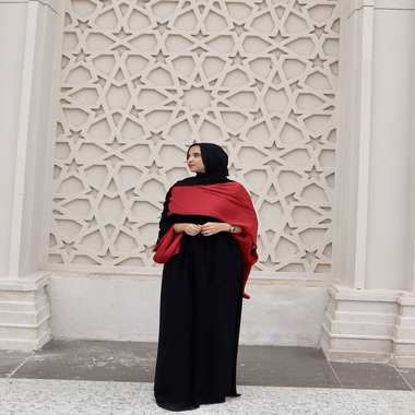 عباية سندس | أناقة هادئة بتتكلم لوحدها لو بتدوري على عباية تجمع بين