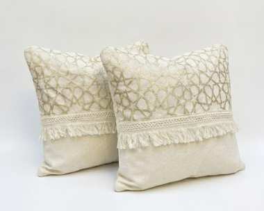 رانر مع 2 كفر كوشن بيج – نقش نجوم فخم ولمسة ديكور راقية - 2