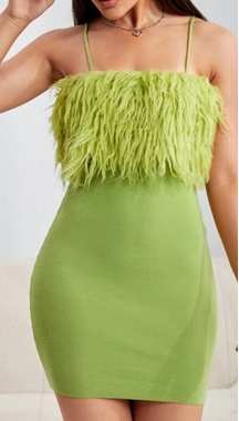 “سحر السهرة | فساتين سهرة بأسعار تبدأ من 18 دأ” - 18